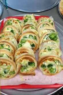 Gio's Pizza hero sandwich