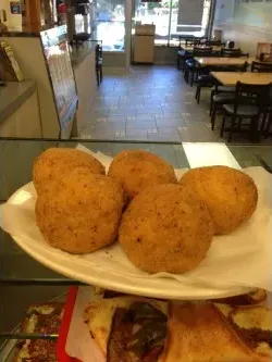 Gio's Pizza appetizer