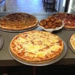 Gio's Pizza food